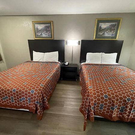 Royal Inn Motel フレデリックスバーグ エクステリア 写真