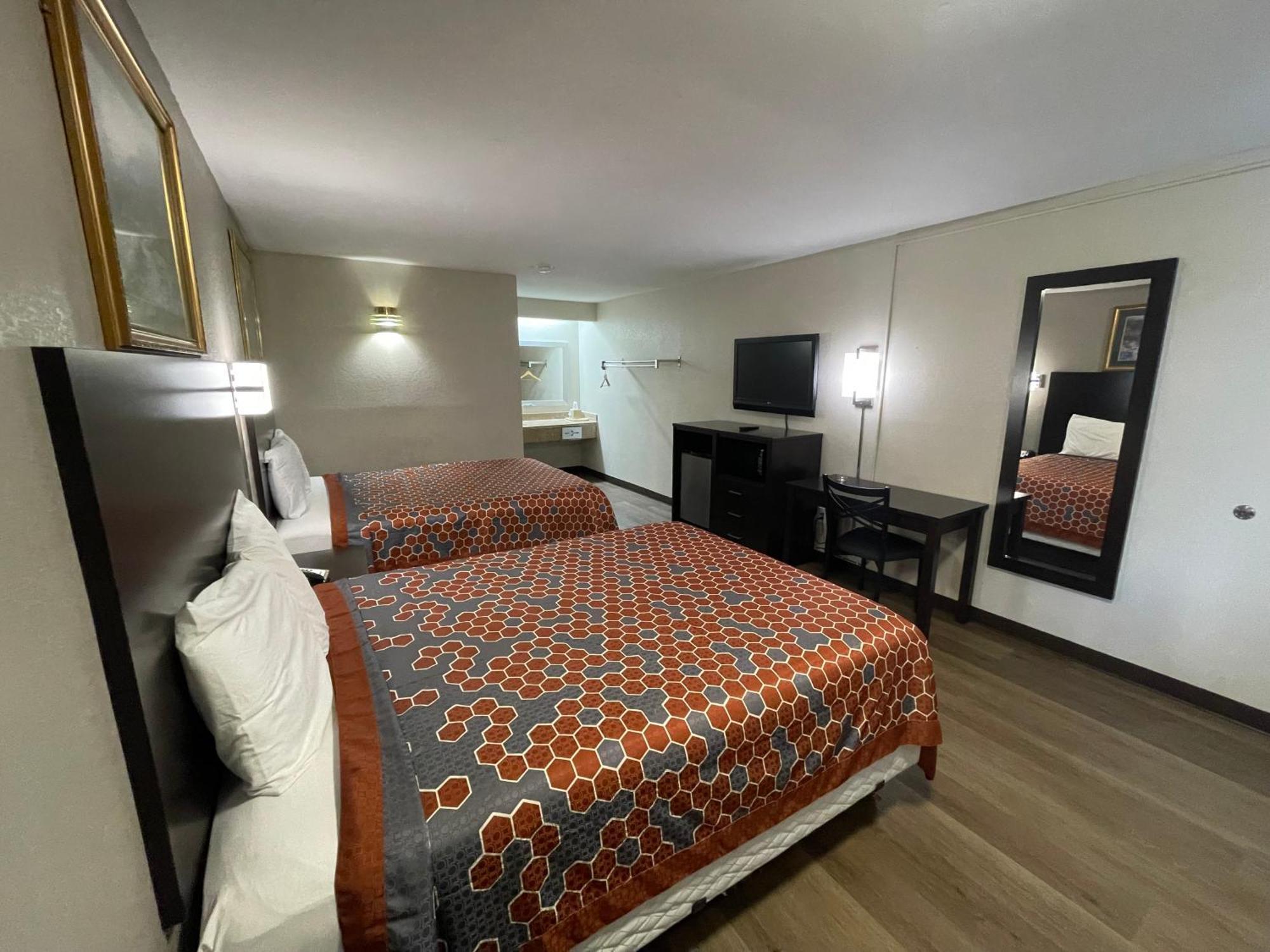 Royal Inn Motel フレデリックスバーグ エクステリア 写真