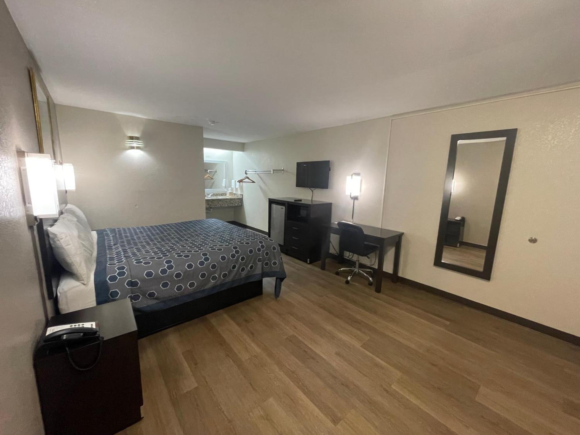 Royal Inn Motel フレデリックスバーグ エクステリア 写真